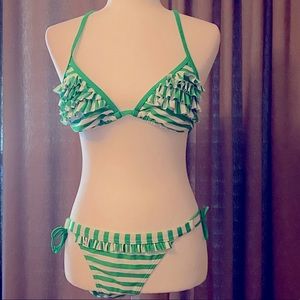 Arizona Jean Company Green Strip Ruffle Bikini Size M
